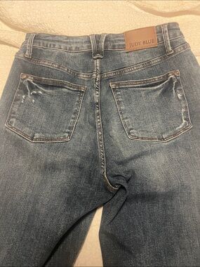 Judy Blue Medium Blue High-Rise Distressed Back Pocket Jeans